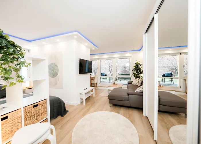 Bellabene Modernes Studio Apartment In Zentraler Lage Mit Terrasse, Parkplatz, Smarttv