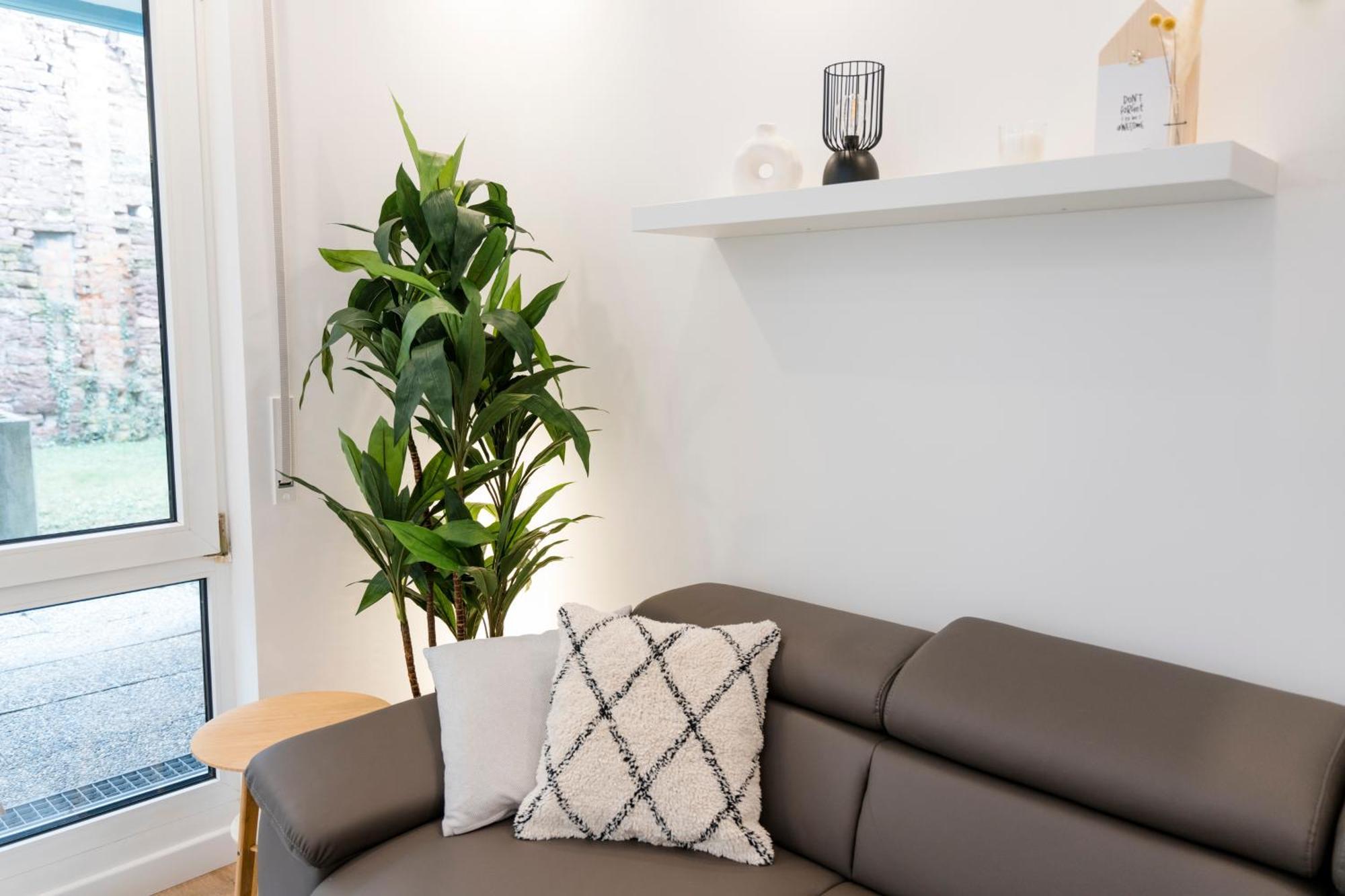 Bellabene Modernes In Zentraler Lage Mit Terrasse, Parkplatz, Smarttv *